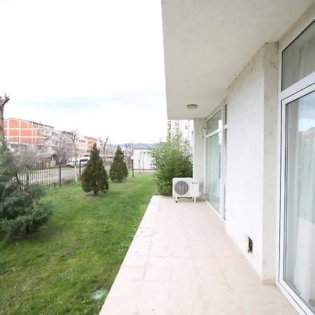 New Estate In Sun Village סאני ביץ'
